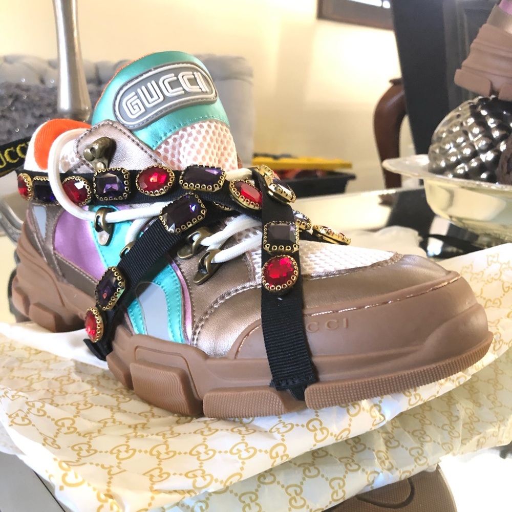 Gucci tenis shoes